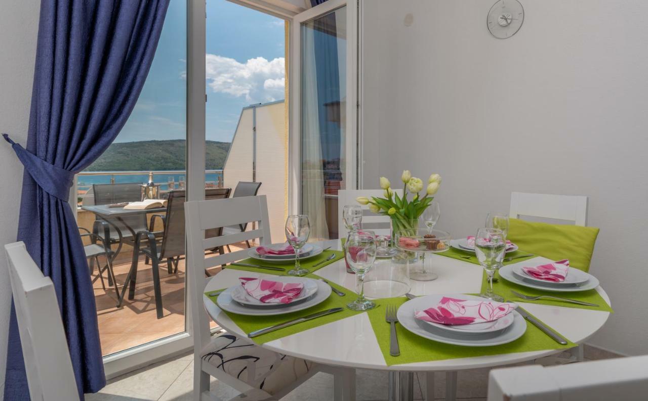Apartments Villa Jelena 希杰·弗朗吉卡 外观 照片